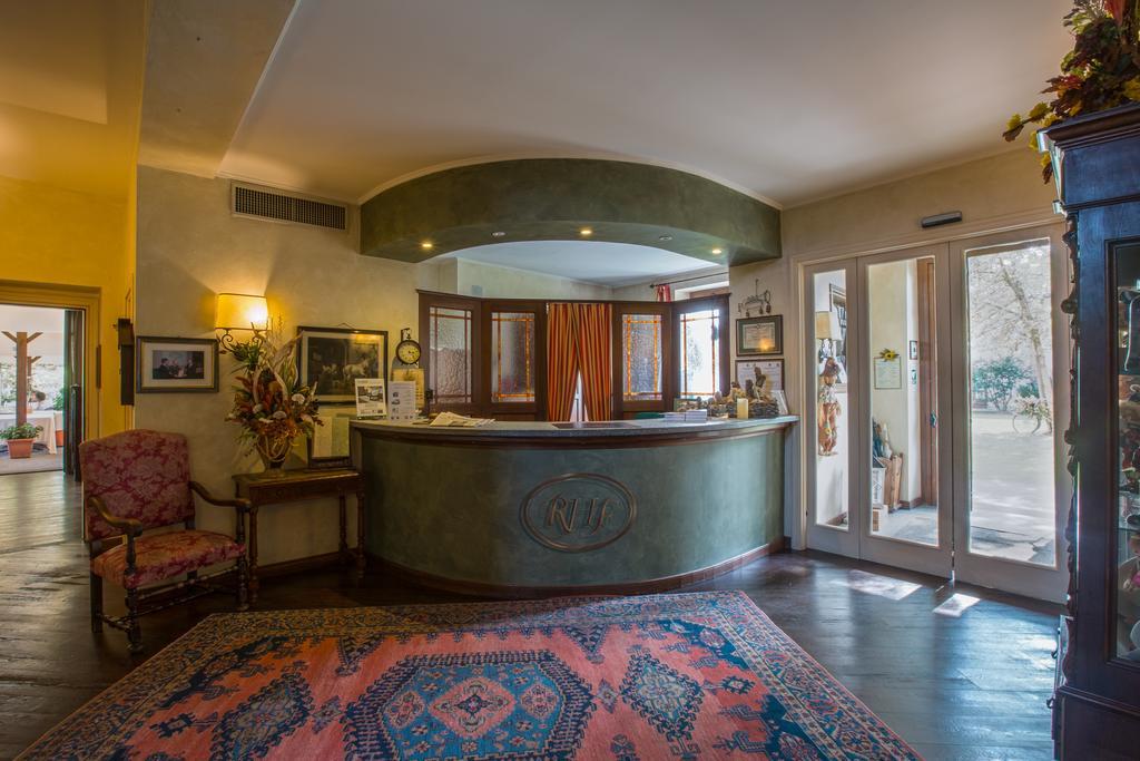 Romantic Hotel Furno سان فرانشيسكو أل كامبو المظهر الخارجي الصورة